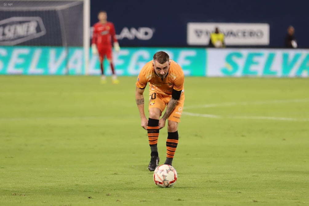 ‘Ahora parece ser que el culpable de todo es Damián Díaz. Es como para decir que es el cabecilla, el negativo y que por eso no ganan’, Álex Aguinaga, extécnico de Barcelona SC, y la salida del ‘Kitu’