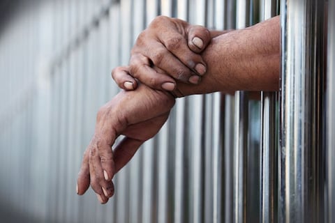 Clausuran centro clandestino de adicciones en Santo Domingo