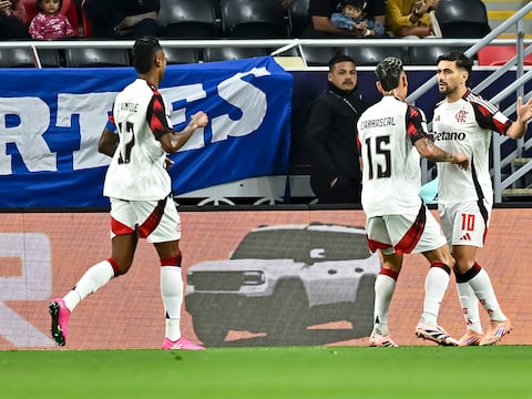 Flamengo de Gonzalo Plata logra trofeo FIFA Derbi de las Américas y clasifica a semifinales de la Intercontinental