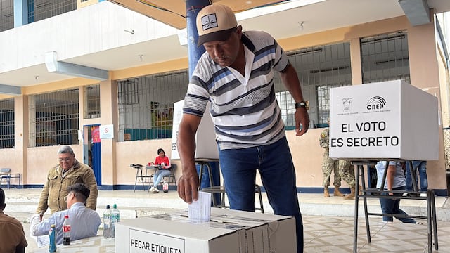Polarización, cansancio social y desconfianza explican el rechazo a la consulta en El Oro, según analistas