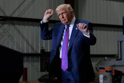 Trump ordenará publicar archivos clasificados sobre extraterrestres y ovnis