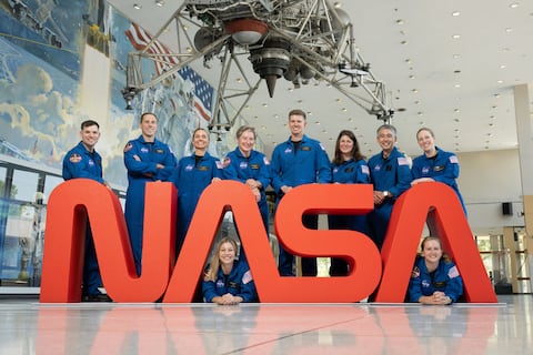 Seis mujeres y cuatro hombres, NASA presenta a aspirantes a astronautas del 2025