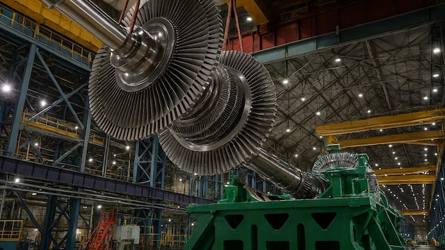 Reforma eléctrica: expertos explican cómo atraerá inversión y qué se puede mejorar