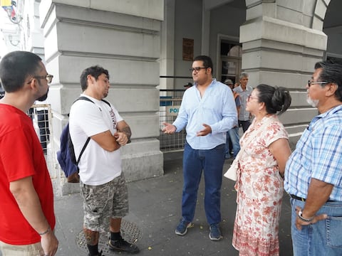 Afectados del Multicomercio plantean denuncia para que se determinen responsabilidades por daños del incendio