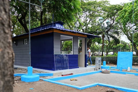 Peatones y residentes cercanos al parque Centenario esperan que la EAS mejore la seguridad del sector