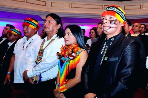 El Gobierno dio un cargo diplomático a un hermano de Diana Atamaint en Estados Unidos