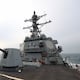 Destructor de misiles guiados USS John Finn realiza primer tránsito de 2026 por el estrecho de Taiwan: China reacciona rápidamente
