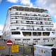 Confinan crucero por sospecha de epidemia de gastroenteritis, hay medio centenar de casos