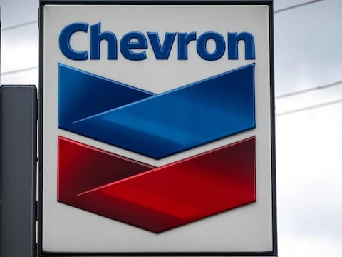 Ecuador deberá pagar $ 215 millones a Chevron, cinco millones menos de lo previsto