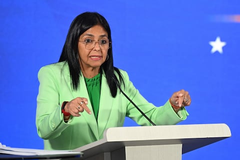 Delcy Rodríguez ofreció a EE. UU. un gobierno en Venezuela sin Maduro, según el Miami Herald