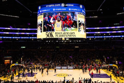 ¡Un nuevo hito! LeBron James llegó a los 50.000 puntos en la NBA