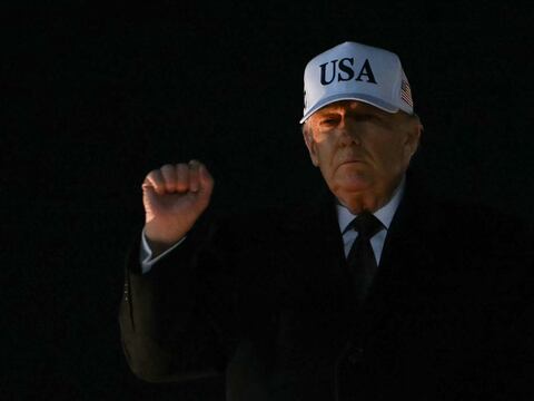 EE. UU. evalúa ataques aéreos contra Irán, pero insiste en la vía diplomática