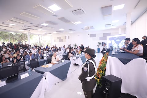 Ley urgente sobre fortalecimiento de la minería y energía en el país se define este jueves en Samborodón