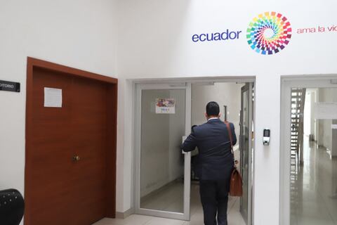 En la Policía Judicial se revisaron pruebas en caso de delincuencia organizada en hospitales del IESS