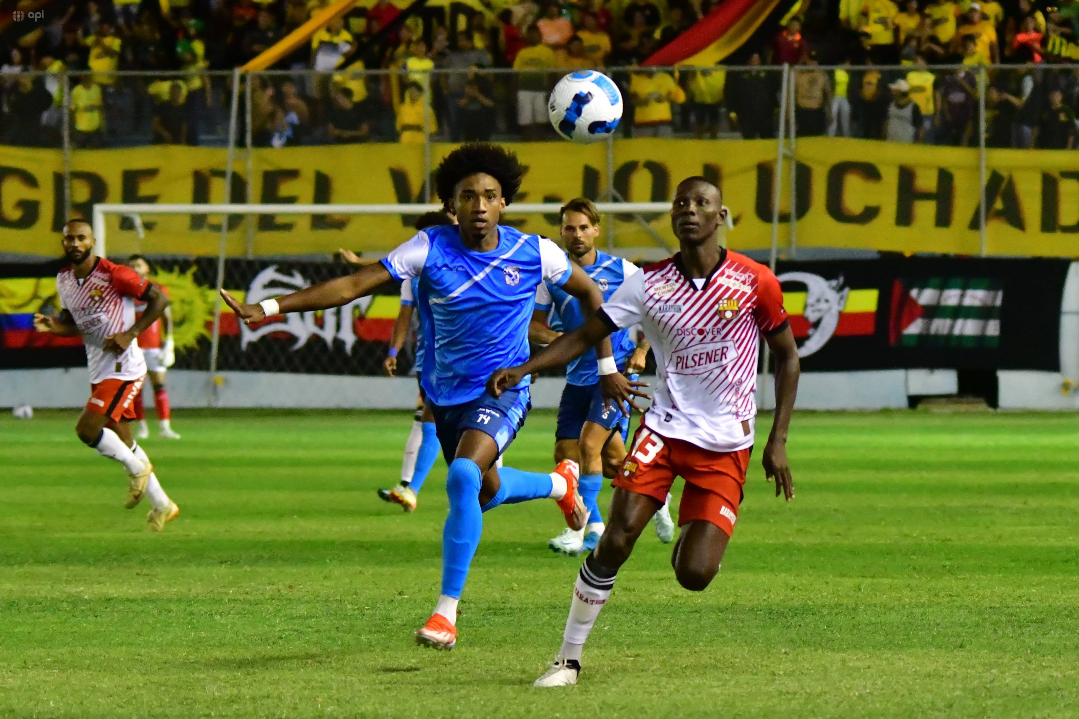 Barcelona SC salva el triunfo desde el punto penal en su primera prueba ...