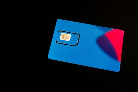 Empresa alerta sobre estafas masivas con supuestos ‘chips Starlink’ para celulares