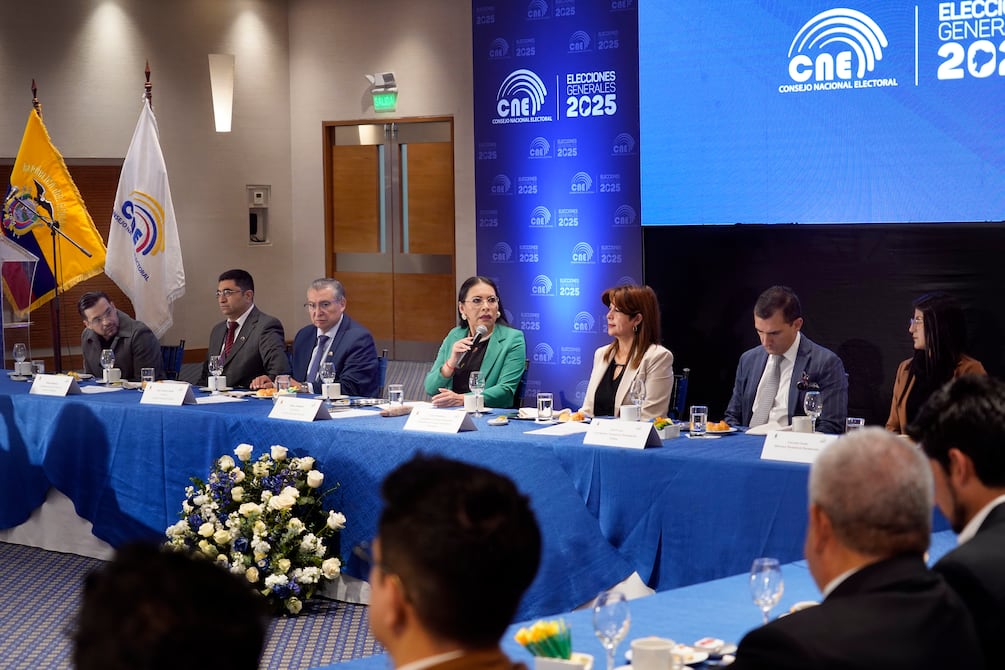 Unas diez misiones internacionales llegarán a Ecuador para observar el desarrollo de las presidenciales de 2025