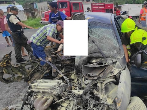 Dos muertos y heridos en siniestros de tránsito en Esmeraldas y Quinindé