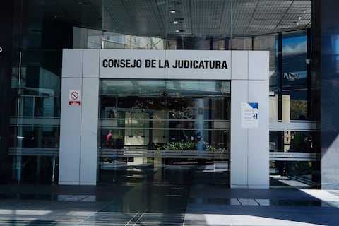 Tres directores provinciales de la Judicatura fueron destituidos por atribución de funciones