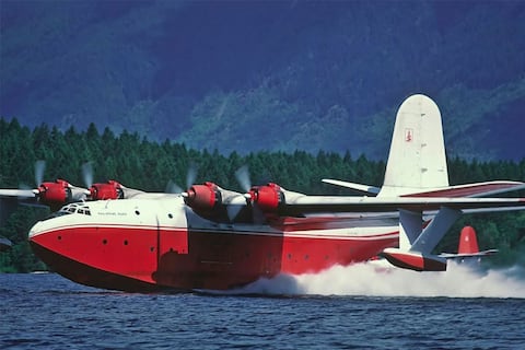 Aviones anfibios capaces de despegar y aterrizar en aguas abiertas: la flota secreta de Estados Unidos para luchar contra China en el Pacífico