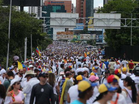 Marcha en Venezuela con más de un millón de personas, asegura oposición