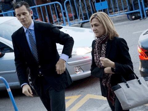 Inicia juicio de Cristina de Borbón y de Iñaki Urdangarin 