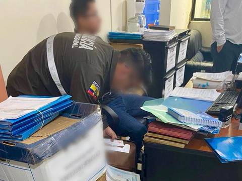 Nueve detenidos en allanamientos en Santo Domingo y Quito a la ANT