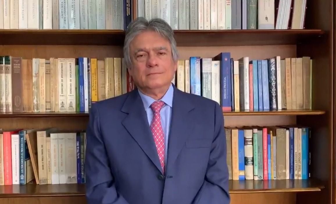 ‘Lo que pasa en Ecuador no es violencia política es contra la ciudadanía, en Colombia hay violencia de la insurgencia’, dice Ramiro Bejarano, exdirector del Departamento Administrativo de Seguridad de Colombia