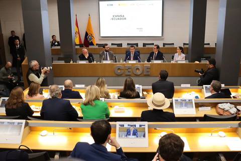 Ecuador mostró su portafolio de inversiones a 120 empresarios europeos durante segunda jornada de la Fitur 2024 