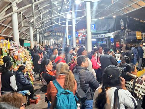 Más de 48.000 personas ya salieron de Quito por el feriado del 24 de mayo