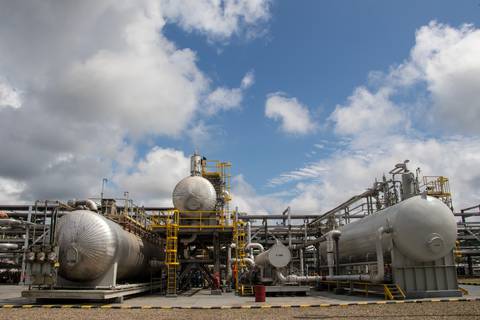 Petroecuador: bloques 16 y 67 mantienen una producción estable de 10.000 barriles diarios 