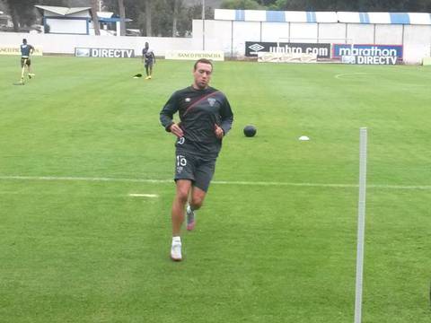 Brahian Alemán ya entrena con Liga de Quito