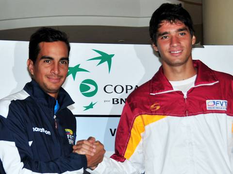 Julio Campozano inicia la serie de Copa Davis