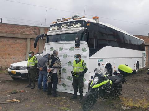 Capturan a dos personas por presunto delito de tráfico de personas en la frontera entre Ecuador y Colombia
