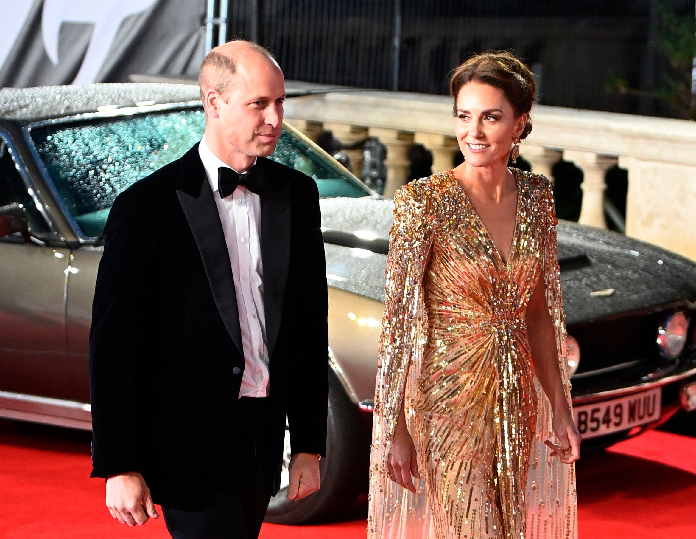 Los Principes Guillermo Y Catalina Entre Los Asistentes Al Estreno De No Time To Die La Ultima Pelicula De James Bond Cine Entretenimiento El Universo