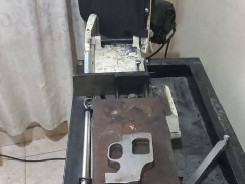 Policía halla máquinas de fabricación de armas artesanales en vivienda cercana a la Penitenciaría del Litoral