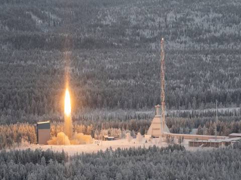 Científicos de Suecia lanzaron un cohete que accidentalmente cayó en Noruega