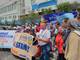 ‘¿Y qué hago? solo tomar paracetamol’, pacientes protestan por continuos cambios de directivos en HCAM del IESS, en Quito 