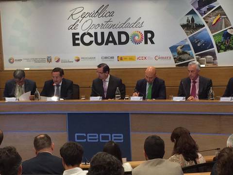 Ecuador iniciará conversaciones para acuerdo comercial con Islandia, Liechtenstein, Noruega y Suiza