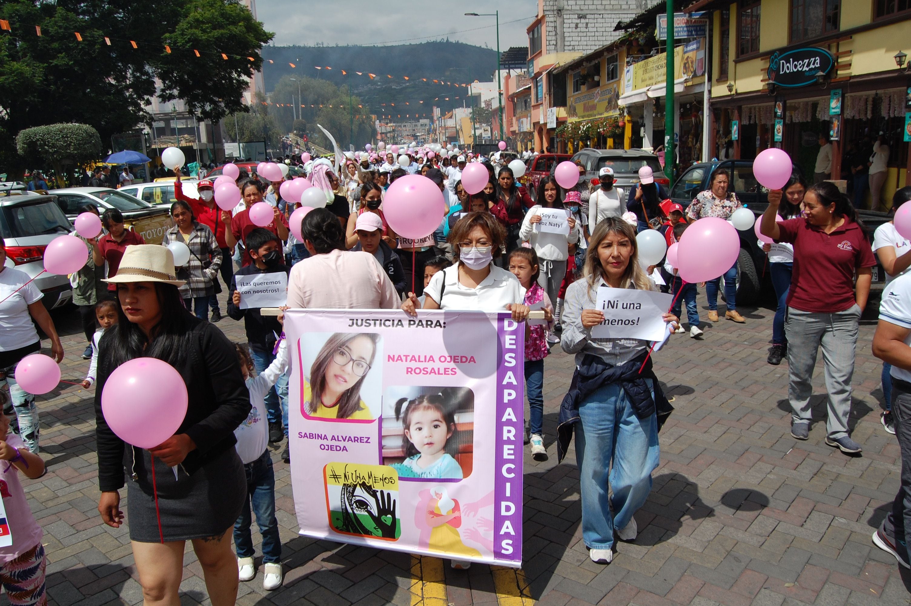 “¡Vivas las queremos!”, el grito de la familia de  Natalia Ojeda y la pequeña Sabina, desaparecidas desde la primera semana de enero