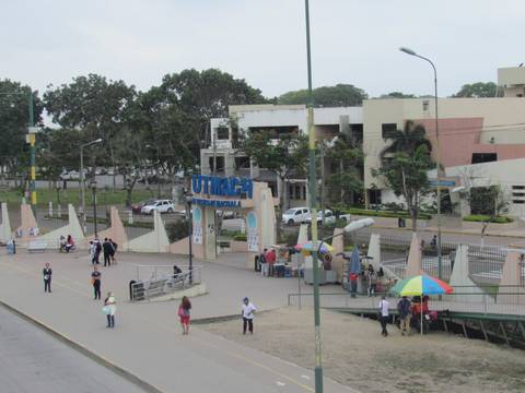 Docentes universitarios fueron secuestrados para robarles el carro en Machala