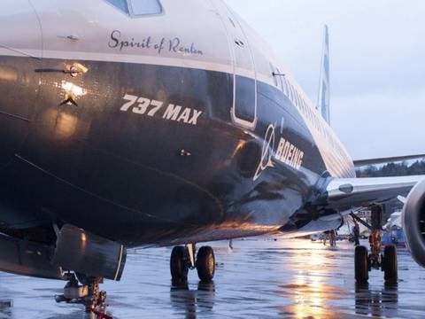 Boeing conocía de fallas del 737 Max, pero no le dijo a aerolíneas