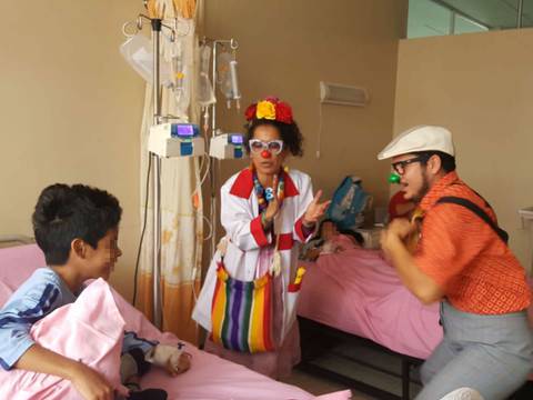 Fundación Narices Rojas promueve campañas en hospitales de Guayaquil