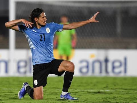 Selección de Uruguay presenta su convocatoria preliminar con sus referentes Luis Suárez, Edinson Cavani y Diego Godín