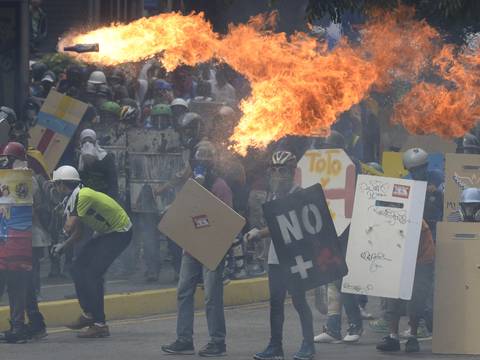 Venezuela va por el título del Mundial sub 20, mientras su pueblo se desangra