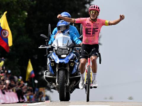 Diario AS y la victoria de Richard Carapaz en la etapa reina del Tour Colombia: dio una magistral exhibición