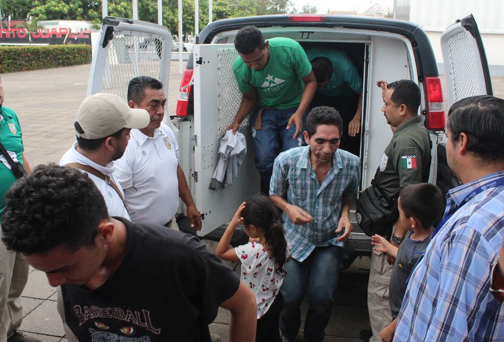 Of the 275 migrants abandoned in the trailer box on the Mexican highway, 18 were Ecuadorians.  International |  News