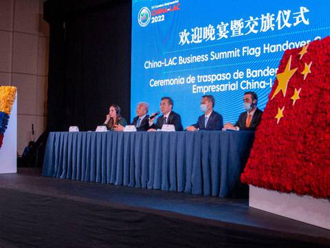 Daniel Noboa emite decreto para ratificar acuerdo comercial con China