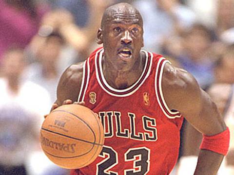 Pep Guardiola: “Michael Jordan jugó 16 temporadas en la NBA y solo ganó 6 títulos. En el deporte se pierde más de lo que se gana” 