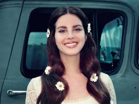 Lana del Rey anuncia nuevo disco para junio